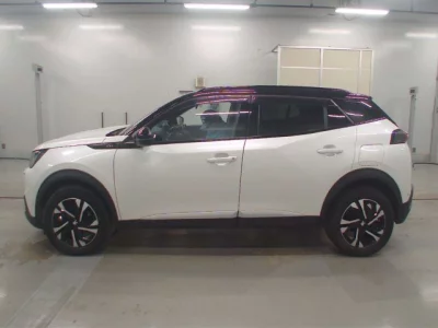 Peugeot 2008  с аукциона в Японии