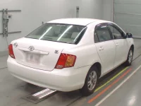 Toyota COROLLA AXIO лот № 30409 оценка 3  с аукциона в Японии 1