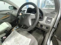 Toyota COROLLA AXIO лот № 30446 оценка 3  с аукциона в Японии 5
