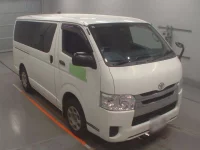 Toyota HIACE VAN лот № 30294 оценка 3.5  с аукциона в Японии 4