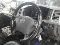 Toyota HIACE VAN лот № 30303 оценка 3  с аукциона в Японии 6