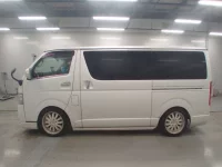 Toyota HIACE VAN лот № 30303 оценка 3  с аукциона в Японии 3