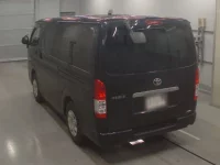 Toyota HIACE VAN лот № 30349 оценка 3  с аукциона в Японии 5