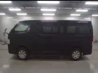 Toyota HIACE VAN лот № 30349 оценка 3  с аукциона в Японии 3