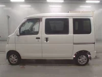 Toyota PIXIS VAN лот № 507 оценка R  с аукциона в Японии 3