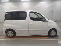Toyota FUNCARGO лот № 10283 оценка R  с аукциона в Японии 2