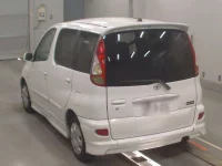 Toyota FUNCARGO лот № 10283 оценка R  с аукциона в Японии 5