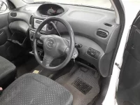 Toyota FUNCARGO лот № 10283 оценка R  с аукциона в Японии 6