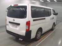 Nissan CARAVAN VAN лот № 30398 оценка 3  с аукциона в Японии 1