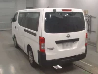 Nissan CARAVAN VAN лот № 30398 оценка 3  с аукциона в Японии 5