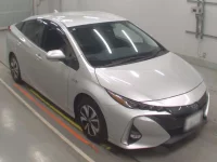 Toyota PRIUS PHV лот № 36080 оценка 4  с аукциона в Японии 4