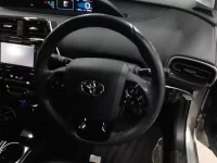 Toyota PRIUS PHV лот № 36080 оценка 4  с аукциона в Японии 6