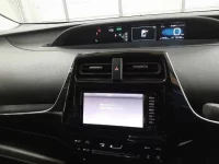 Toyota PRIUS PHV лот № 36080 оценка 4  с аукциона в Японии 8