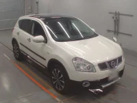 Nissan DUALIS лот № 10232 оценка 4  с аукциона в Японии 4