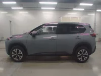 Nissan X-TRAIL лот № 90052 оценка 4  с аукциона в Японии 3