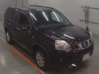Nissan X-TRAIL лот № 30379 оценка 3.5  с аукциона в Японии 4