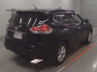 Nissan X-TRAIL лот № 30392 оценка 4  с аукциона в Японии 1