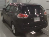 Nissan X-TRAIL лот № 30392 оценка 4  с аукциона в Японии 5