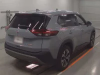 Nissan X-TRAIL лот № 90051 оценка 4  с аукциона в Японии 1