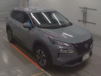 Nissan X-TRAIL лот № 90051 оценка 4  с аукциона в Японии 4