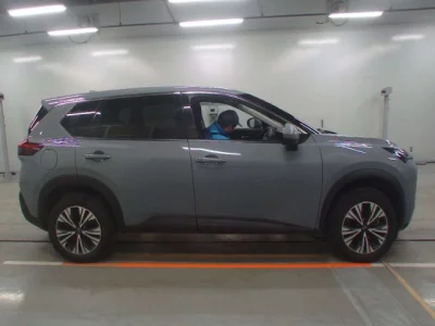 Nissan X-TRAIL  с аукциона в Японии
