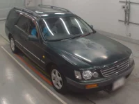 Nissan STAGEA лот № 40153 оценка 3.5  с аукциона в Японии 4