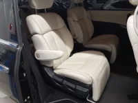 Nissan ELGRAND лот № 30435 оценка 4  с аукциона в Японии 9
