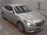 Nissan FUGA лот № 33126 оценка 3.5  с аукциона в Японии 4