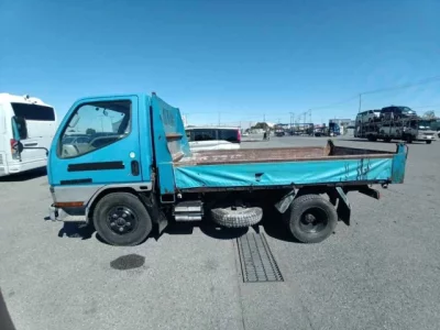 Mitsubishi Fuso Canter