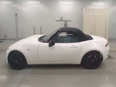 Mazda ROADSTER