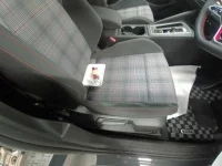 Volkswagen GOLF лот № 38122 оценка 5  с аукциона в Японии 7