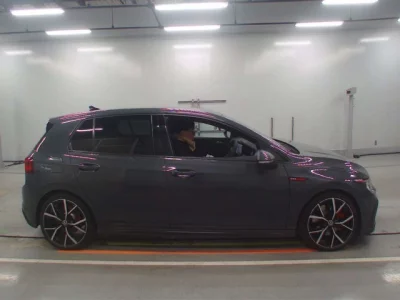 Volkswagen GOLF  с аукциона в Японии