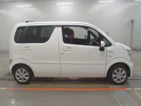 Mazda FLAIR лот № 596 оценка 5  с аукциона в Японии 2