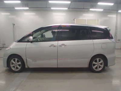 Toyota Estima Hybrid
