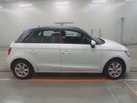Audi A1 лот № 38168 оценка 4.5  с аукциона в Японии 2