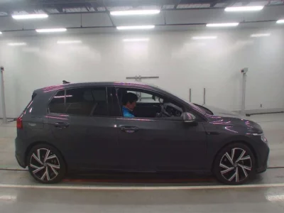 Volkswagen GOLF  с аукциона в Японии
