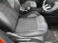 Peugeot 2008 лот № 50077 оценка 3.5  с аукциона в Японии 7