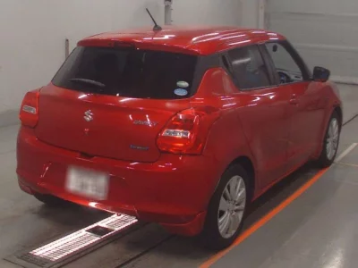 Suzuki SWIFT  с аукциона в Японии
