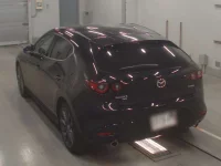 Mazda MAZDA3 лот № 36131 оценка 4  с аукциона в Японии 5