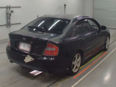 Subaru LEGACY B4