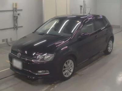 Volkswagen POLO  с аукциона в Японии
