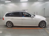 BMW 3-Series лот № 38165 оценка 4  с аукциона в Японии 2