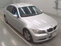 BMW 3-Series лот № 38171 оценка 3.5  с аукциона в Японии 4