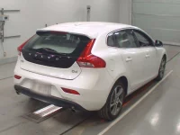 Volvo V40 лот № 50101 оценка 3.5  с аукциона в Японии 1