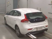 Volvo V40 лот № 50101 оценка 3.5  с аукциона в Японии 5