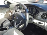 Volvo V40 лот № 50101 оценка 3.5  с аукциона в Японии 6