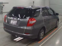 Honda FIT SHUTTLE лот № 50098 оценка 3.5  с аукциона в Японии 1