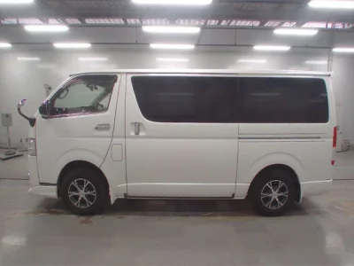 Toyota REGIUS ACE VAN