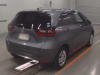 Honda FIT лот № 30615 оценка 4  с аукциона в Японии 1