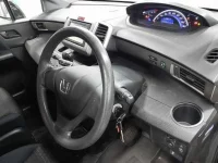 Honda FREED лот № 30507 оценка 4  с аукциона в Японии 6